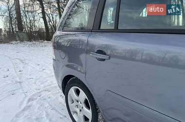 Мінівен Opel Zafira 2006 в Рівному