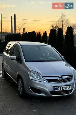 Мінівен Opel Zafira 2008 в Костопілі