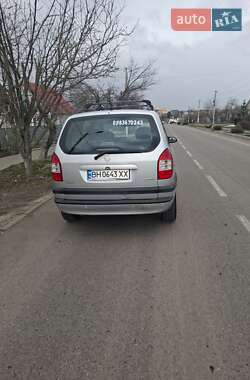 Минивэн Opel Zafira 2003 в Одессе