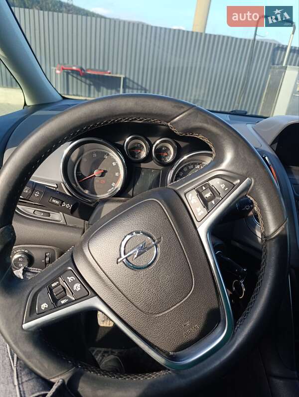 Микровэн Opel Zafira 2012 в Сколе