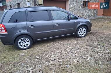 Минивэн Opel Zafira 2012 в Старом Самборе