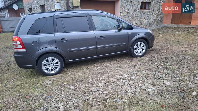Мінівен Opel Zafira 2012 в Старому Самборі