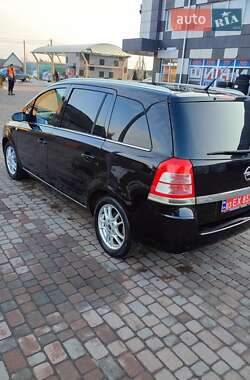 Мінівен Opel Zafira 2009 в Сарнах