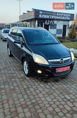 Мінівен Opel Zafira 2009 в Сарнах