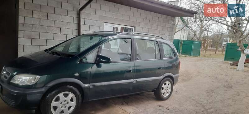 Opel Zafira 2004