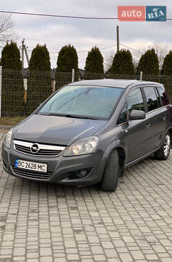 Минивэн Opel Zafira 2011 в 