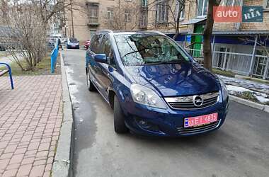 Мінівен Opel Zafira 2011 в Києві