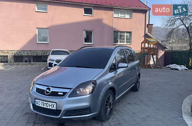 Мінівен Opel Zafira 2005 в Сваляві