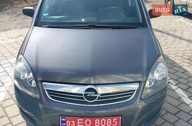 Минивэн Opel Zafira 2009 в Луцке