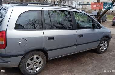 Минивэн Opel Zafira 2001 в Славуте