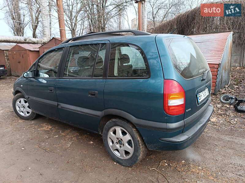 Минивэн Opel Zafira 2001 в Одессе