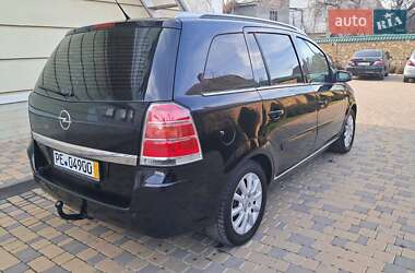 Минивэн Opel Zafira 2006 в Могилев-Подольске