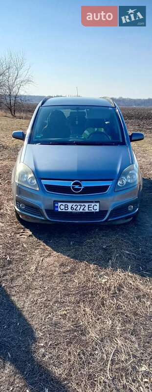 Минивэн Opel Zafira 2005 в Носовке
