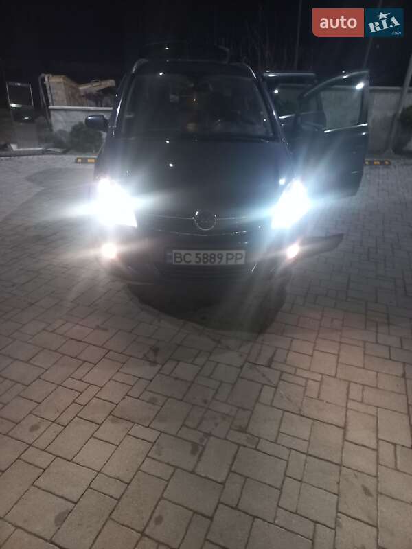 Мінівен Opel Zafira 2009 в Львові