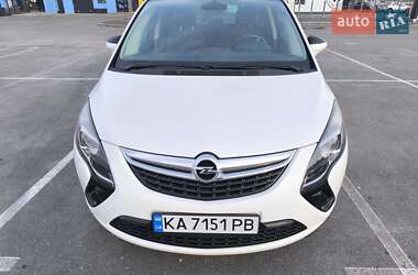Минивэн Opel Zafira 2011 в Киеве