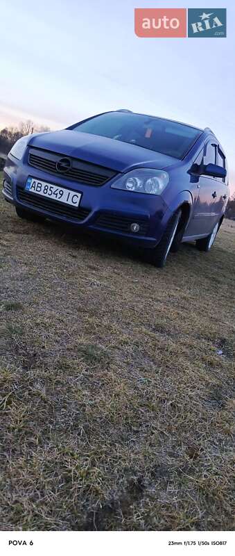 Мінівен Opel Zafira 2006 в Калинівці