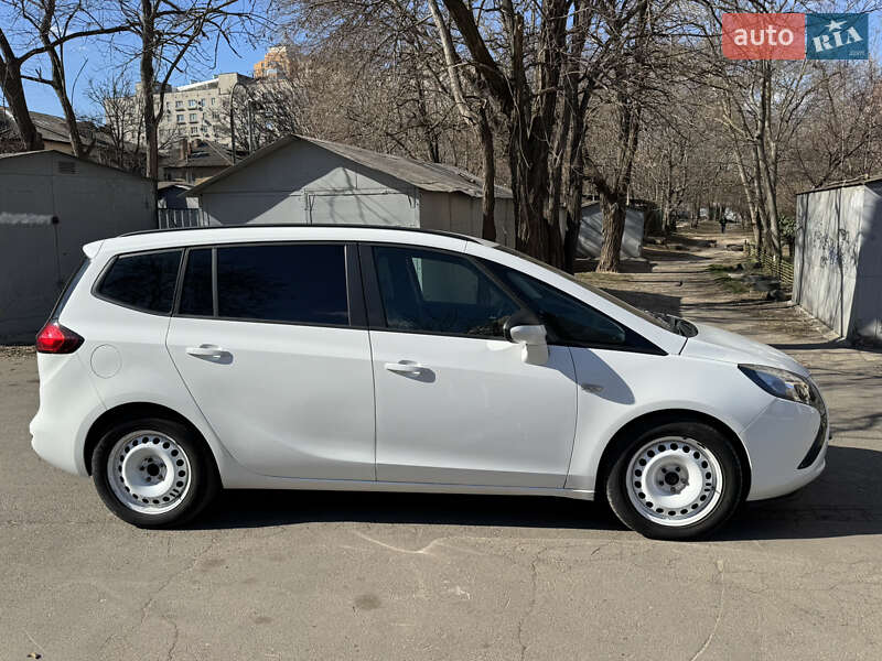 Минивэн Opel Zafira 2014 в Одессе