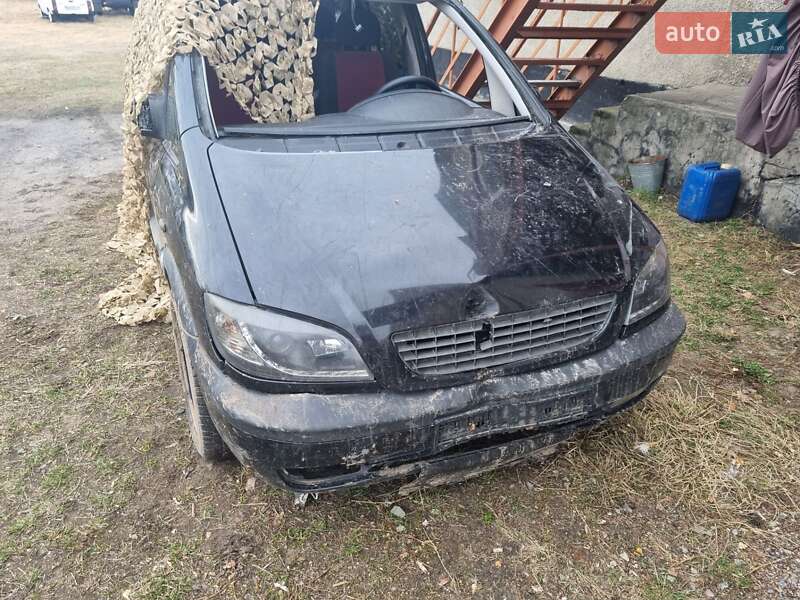 Мінівен Opel Zafira 2002 в Коростені