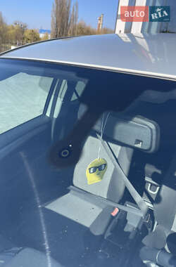Минивэн Opel Zafira 2011 в 