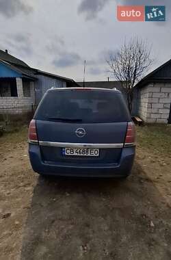 Минивэн Opel Zafira 2007 в 