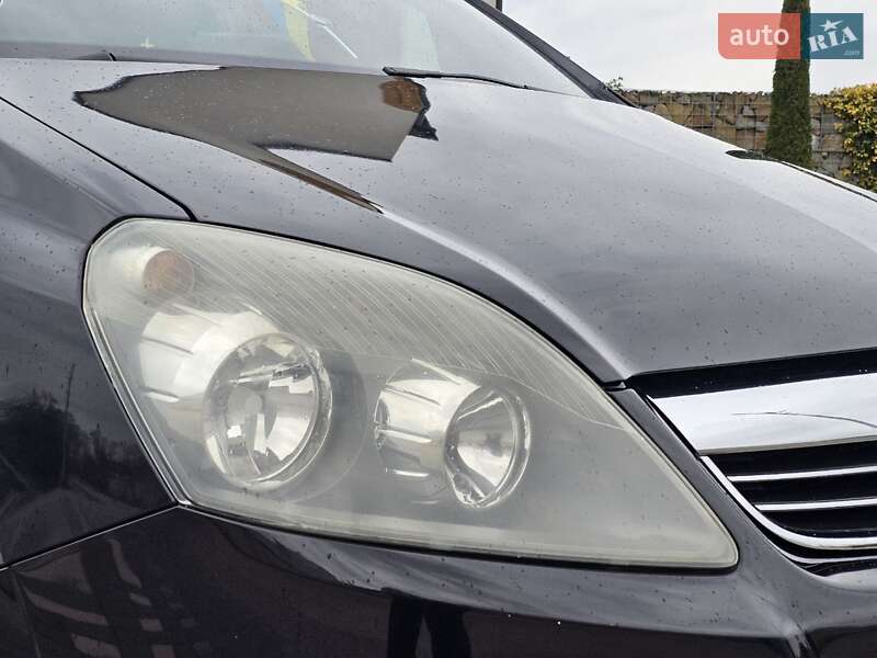 Минивэн Opel Zafira 2009 в Стрые