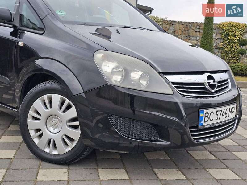 Минивэн Opel Zafira 2009 в Стрые