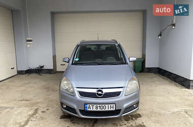 Минивэн Opel Zafira 2006 в 