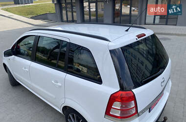 Мінівен Opel Zafira 2012 в 