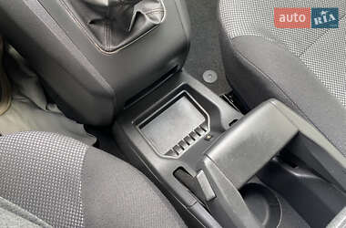 Мінівен Opel Zafira 2012 в 