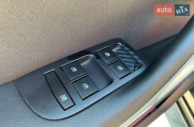 Мінівен Opel Zafira 2016 в 