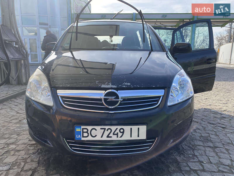 Мінівен Opel Zafira 2009 в Золочеві