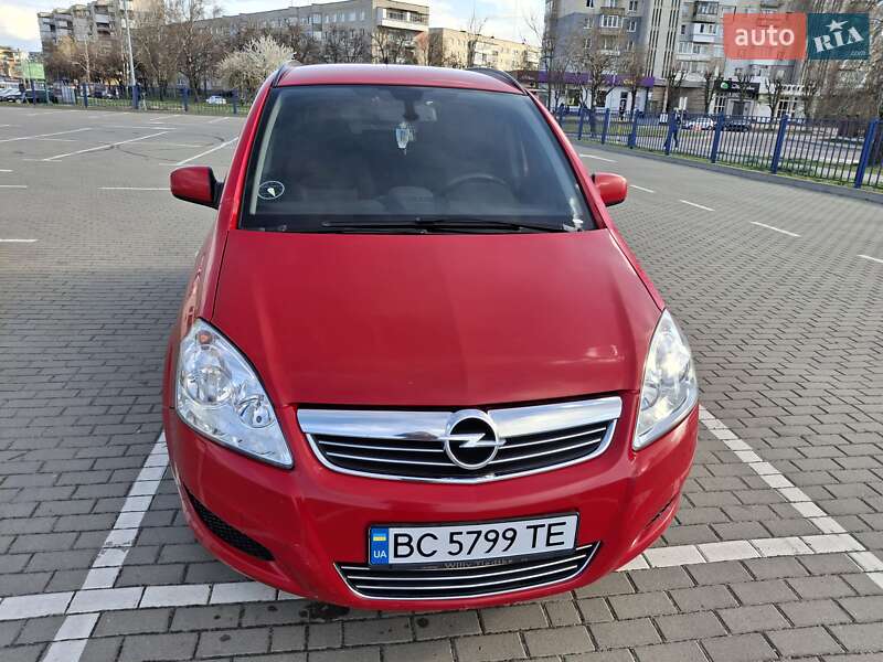 Opel Zafira 2010