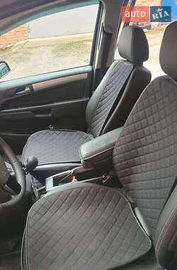Мінівен Opel Zafira 2009 в 