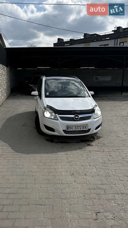Opel Zafira 2008