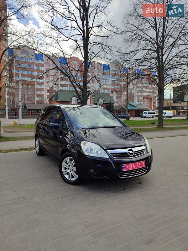 Минивэн Opel Zafira 2009 в Белой Церкви