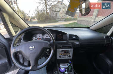 Мінівен Opel Zafira 2003 в 