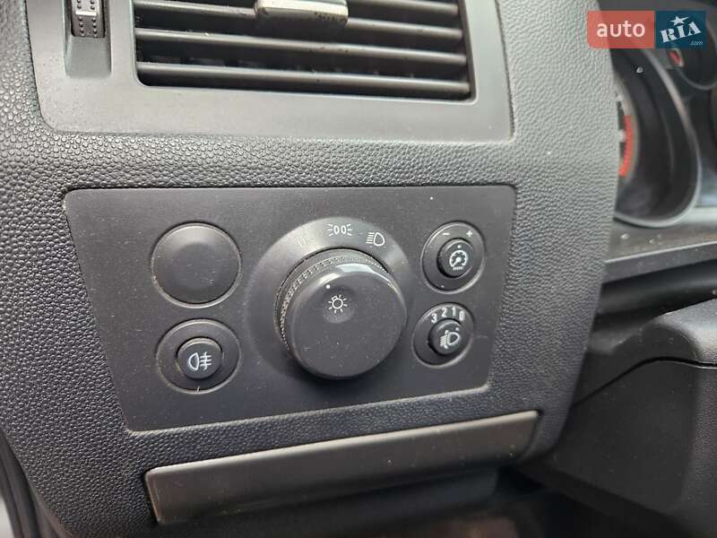 Минивэн Opel Zafira 2006 в Виннице фото 12 Минивэн Opel Zafira 2006 в Виннице