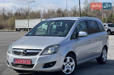 Мінівен Opel Zafira 2011 в 