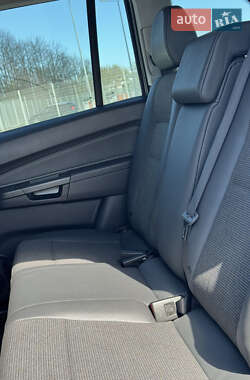 Мінівен Opel Zafira 2011 в 