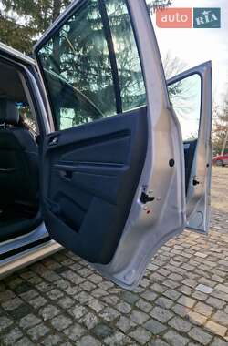 Минивэн Opel Zafira 2009 в 