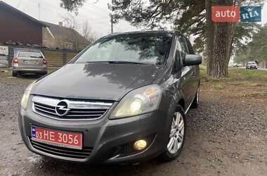 Мінівен Opel Zafira 2011 в 