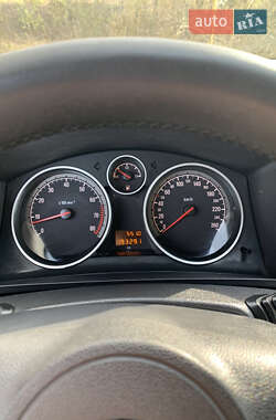Минивэн Opel Zafira 2008 в 