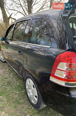 Минивэн Opel Zafira 2008 в 