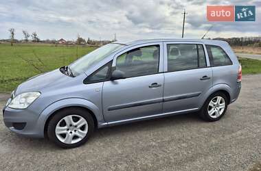 Минивэн Opel Zafira 2009 в 