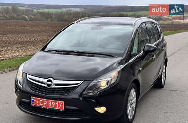 Минивэн Opel Zafira 2013 в 