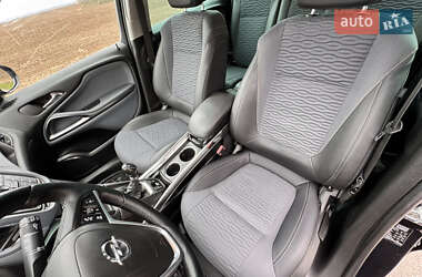 Минивэн Opel Zafira 2013 в 