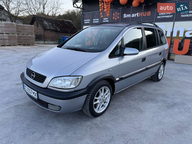 Минивэн Opel Zafira 2000 в 