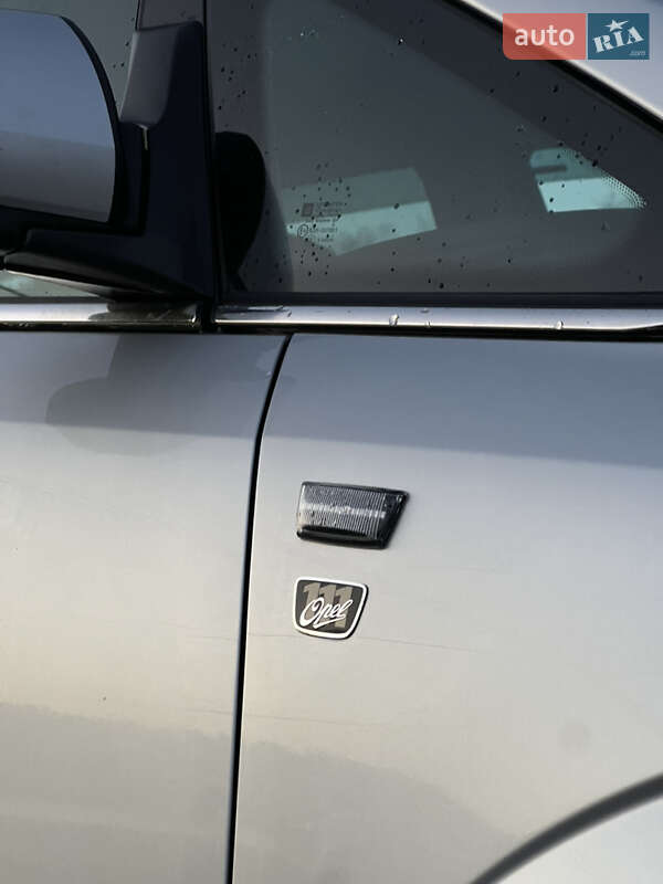 Мінівен Opel Zafira 2010 в Івано-Франківську