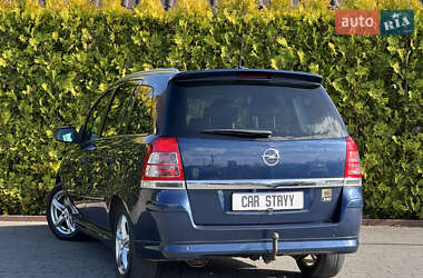 Мінівен Opel Zafira 2011 в 