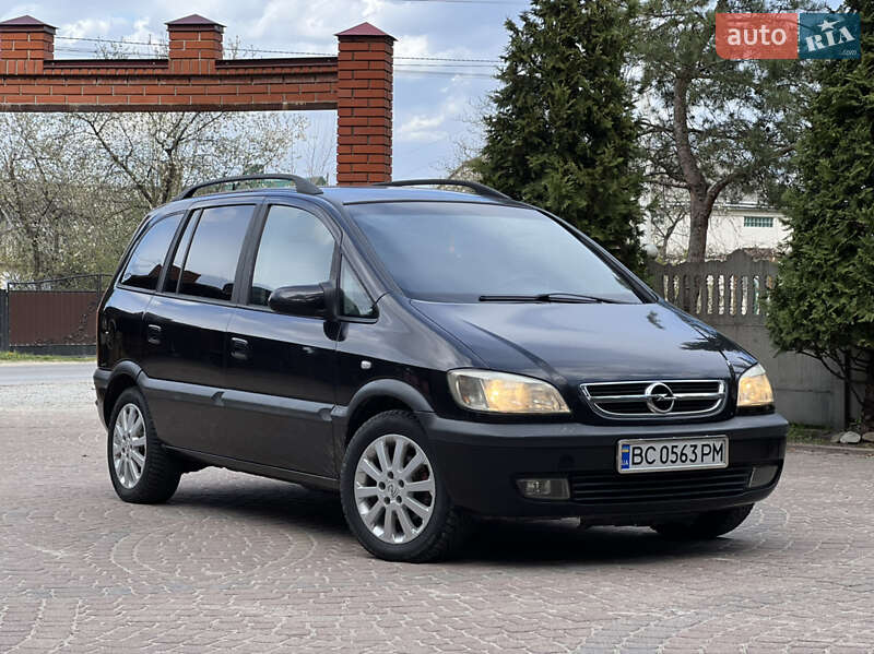 Минивэн Opel Zafira 2003 в 